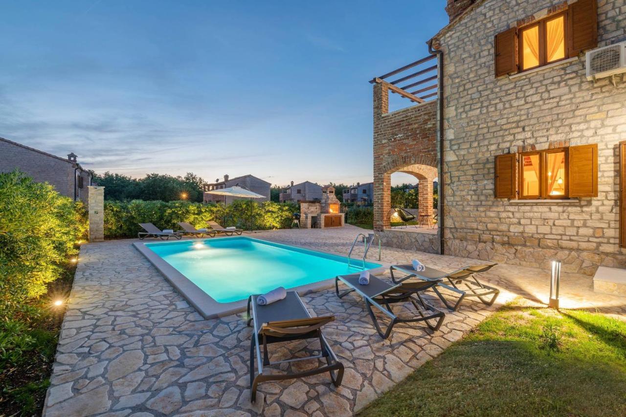 Villa Paradis 6 Jursici Exterior foto